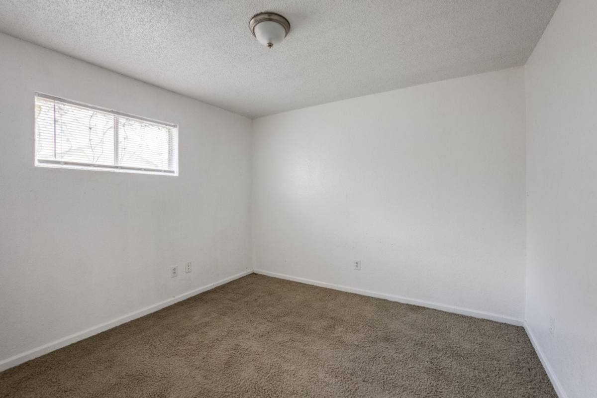 Apartment for rent at 1711 Wichita St, Houston, TX 77004