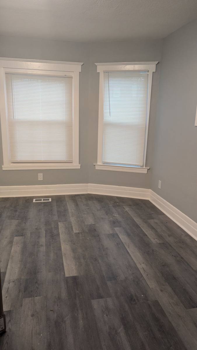 Apartment for rent at 1542 W Euclid, Detroit, MI 48206