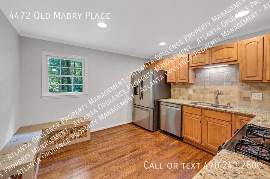 House for rent at 4472 Old Mabry Place, Roswell, GA 30075