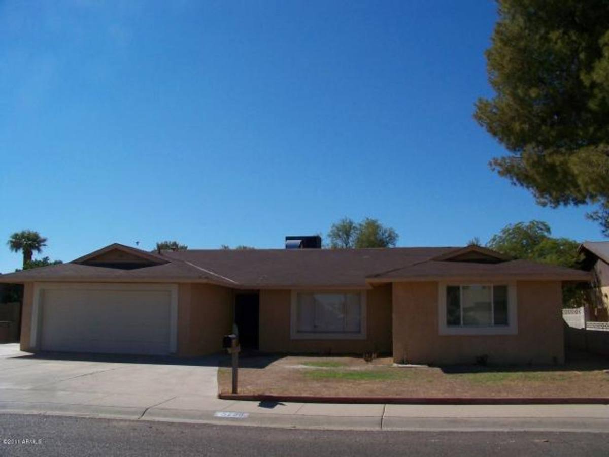 House for rent at 5220 N 68th Ave, Glendale, AZ 85303