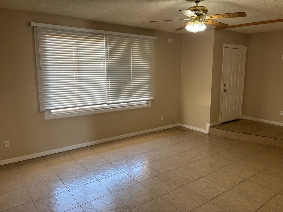 House for rent at 5220 N 68th Ave, Glendale, AZ 85303