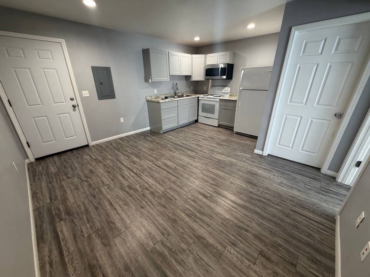 Apartment for rent at 2301 Texas Ave, Joplin, MO 64804