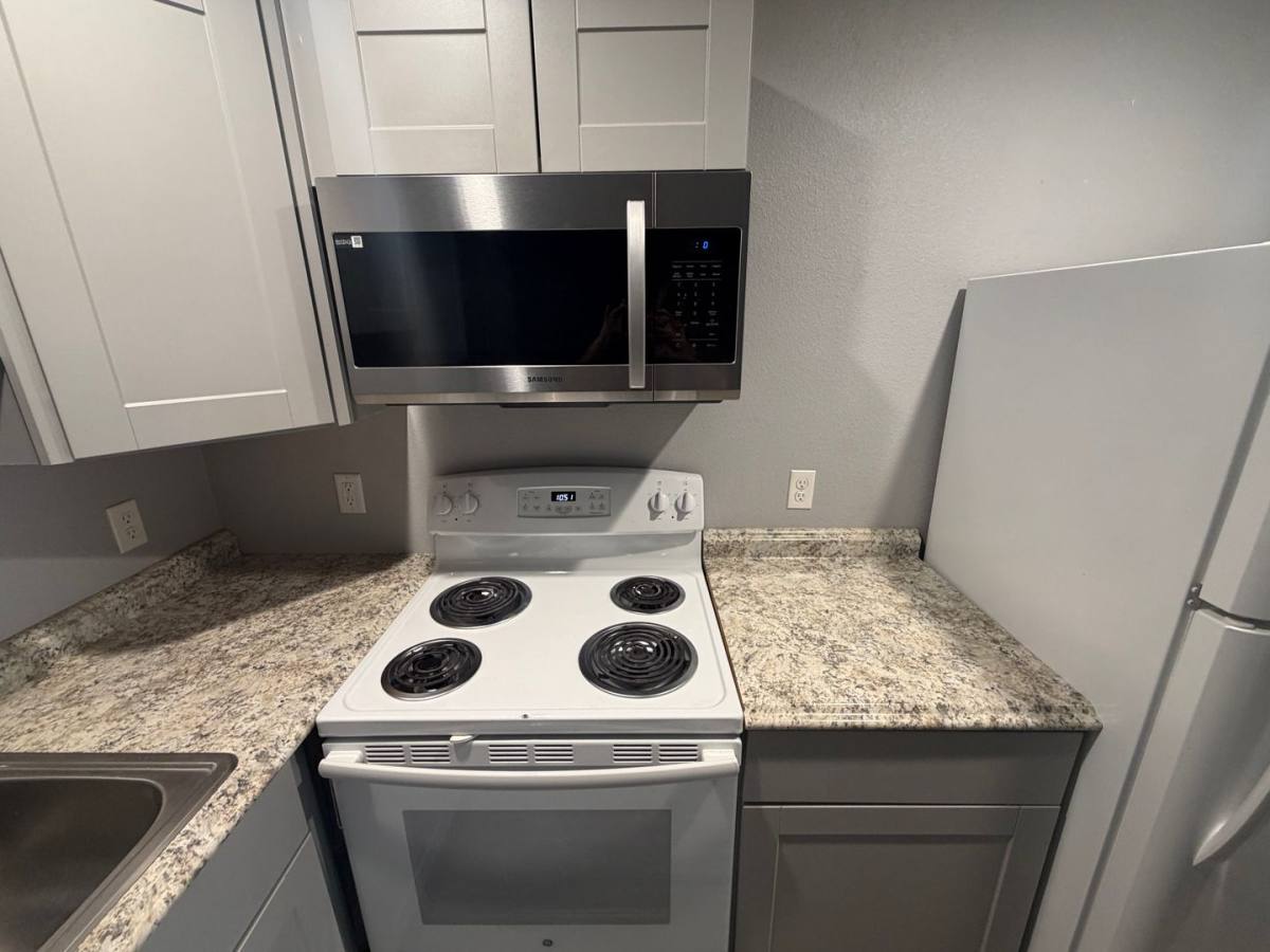 Apartment for rent at 2301 Texas Ave, Joplin, MO 64804