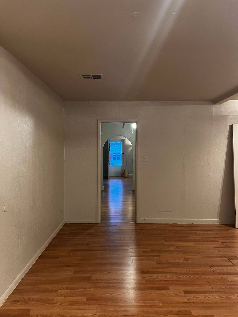 House for rent at 1613 E Park Place, Oklahoma City, OK 73117