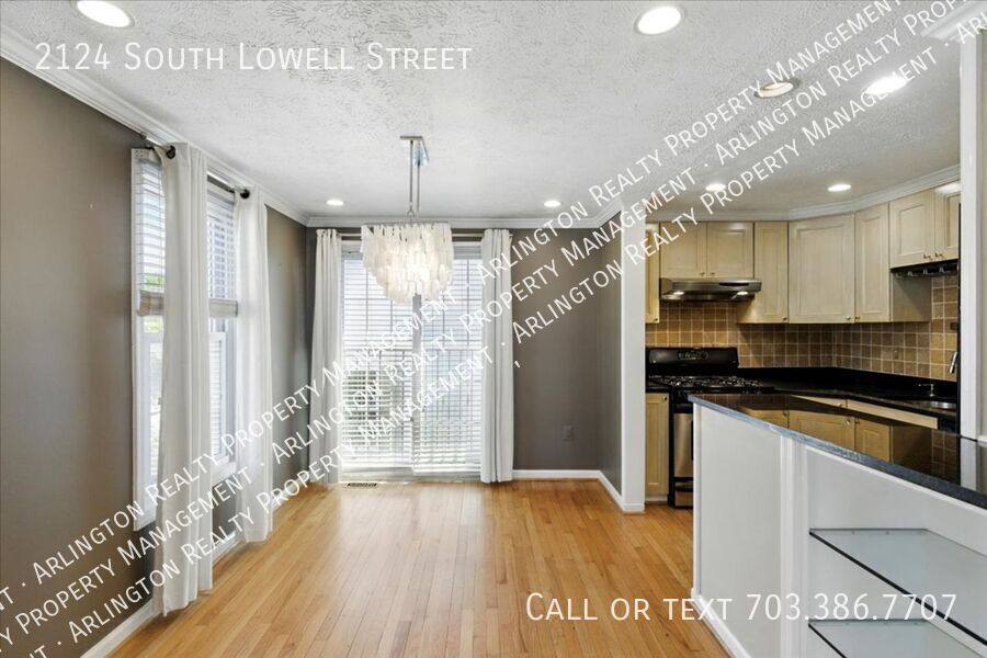 House for rent at 2124 S Lowell St, Arlington, VA 22204