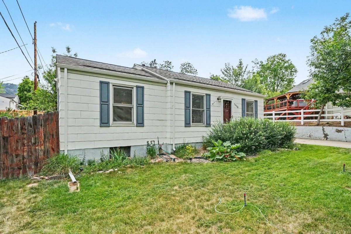 House for rent at 1908 Arapahoe St, Golden, CO 80401