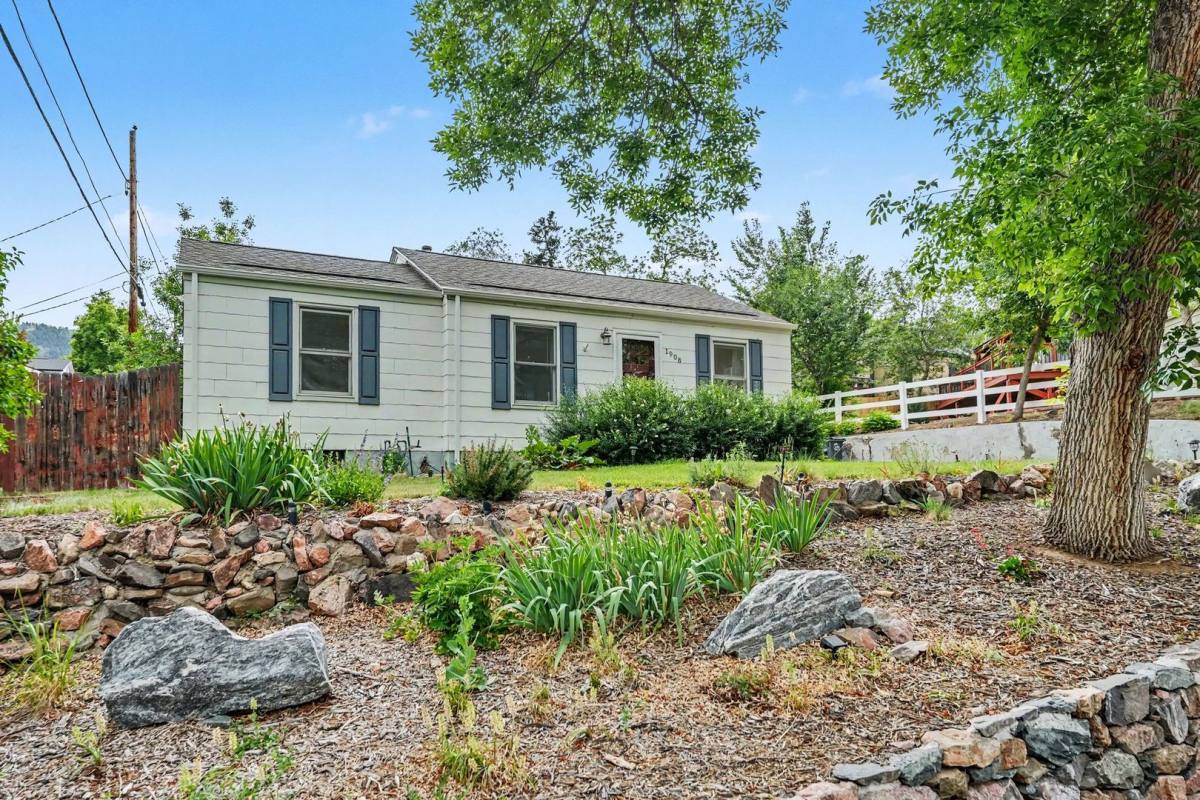 House for rent at 1908 Arapahoe St, Golden, CO 80401