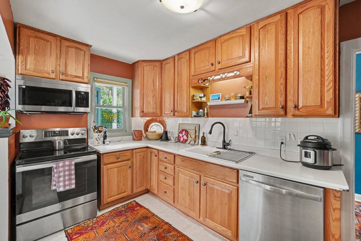 House for rent at 1908 Arapahoe St, Golden, CO 80401