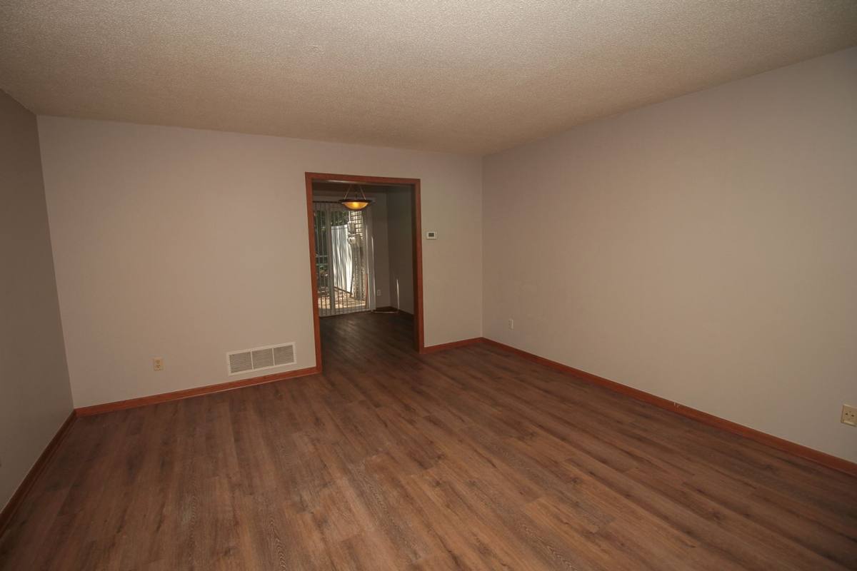 Townhouse for rent at 3524 County Rd, Minnetonka, MN 55345