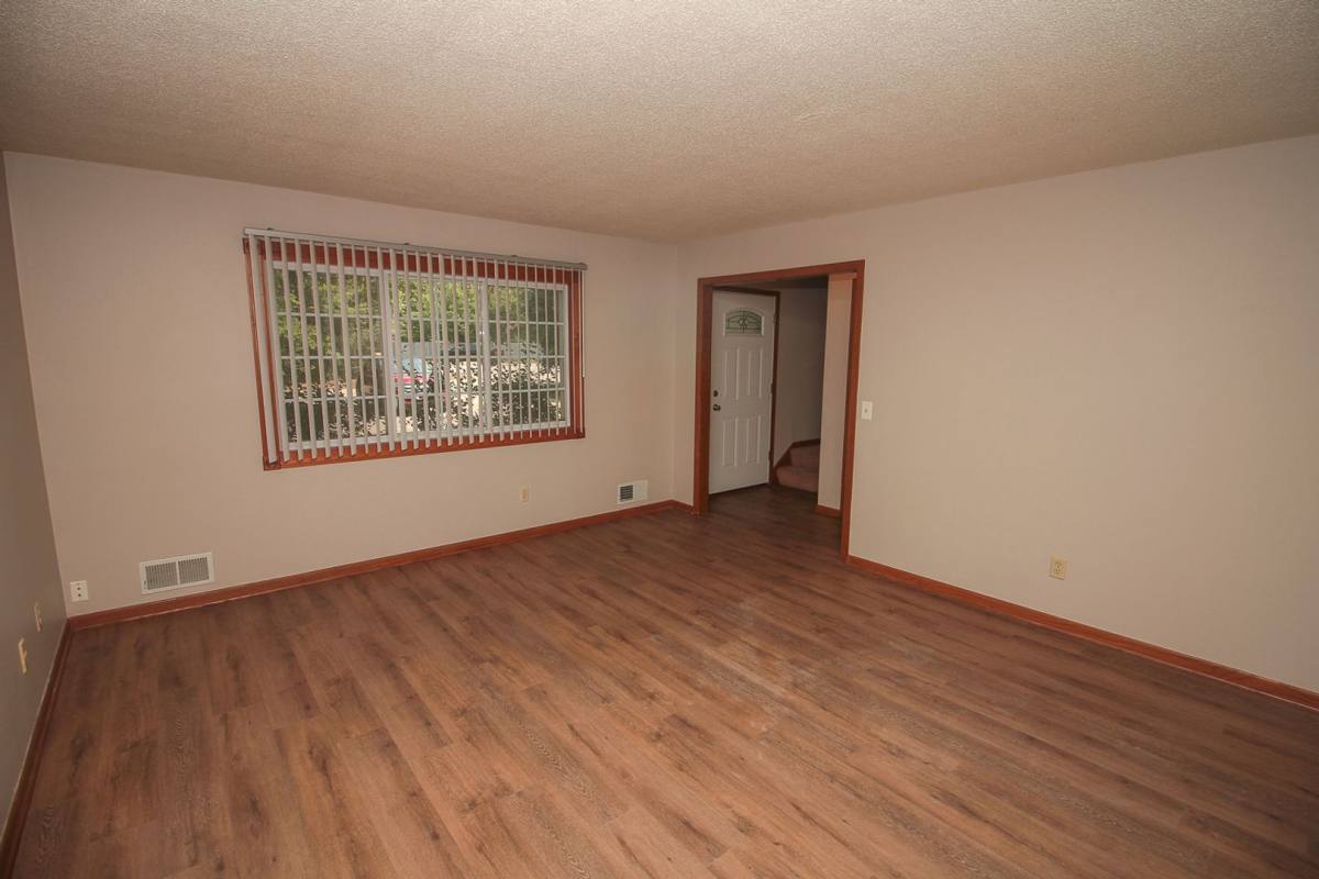 Townhouse for rent at 3524 County Rd, Minnetonka, MN 55345