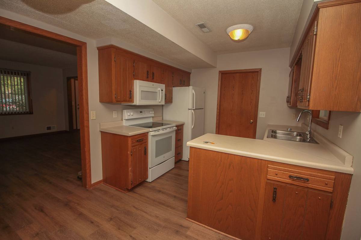 Townhouse for rent at 3524 County Rd, Minnetonka, MN 55345