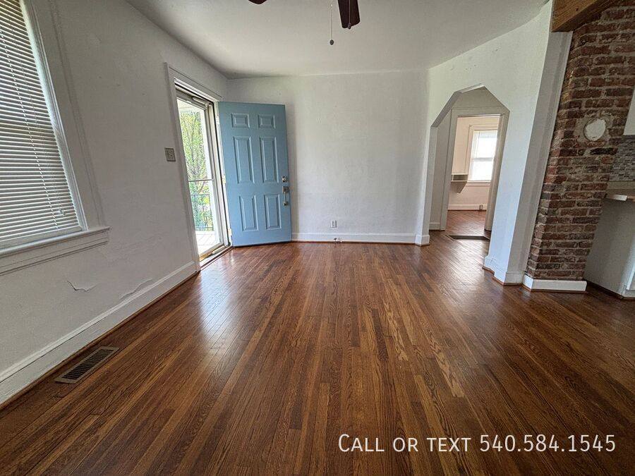 House for rent at 950 Morgan Ave SE, Roanoke, VA 24013