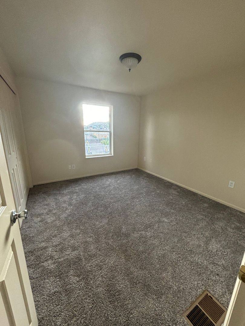 Apartment for rent at 800 S Whiteriver Ave, Rifle, CO 81650