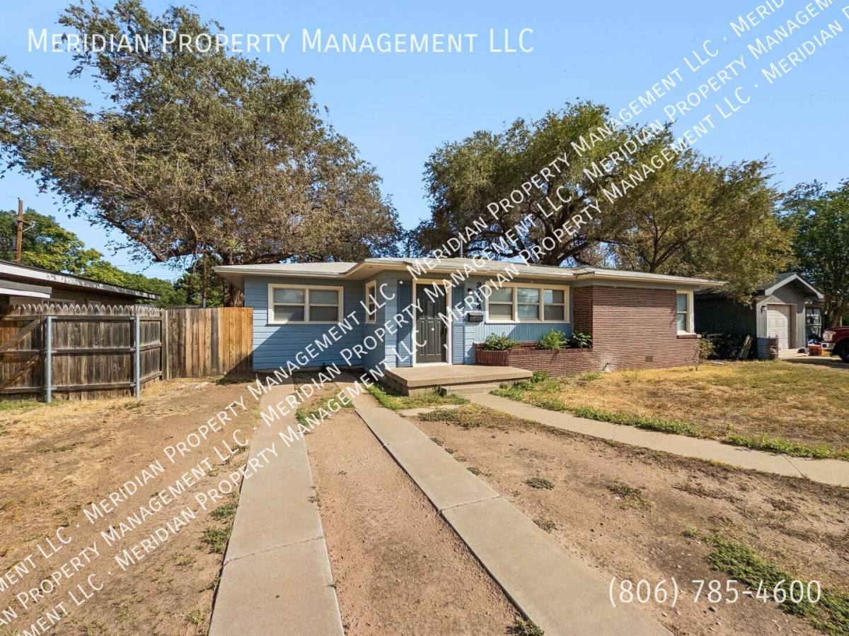 House for rent at 3704 25th St, Lubbock, TX 79410