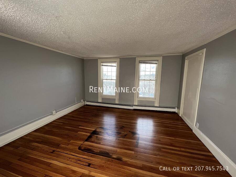 Apartment for rent at 109 State St #2, Bangor, ME 04401