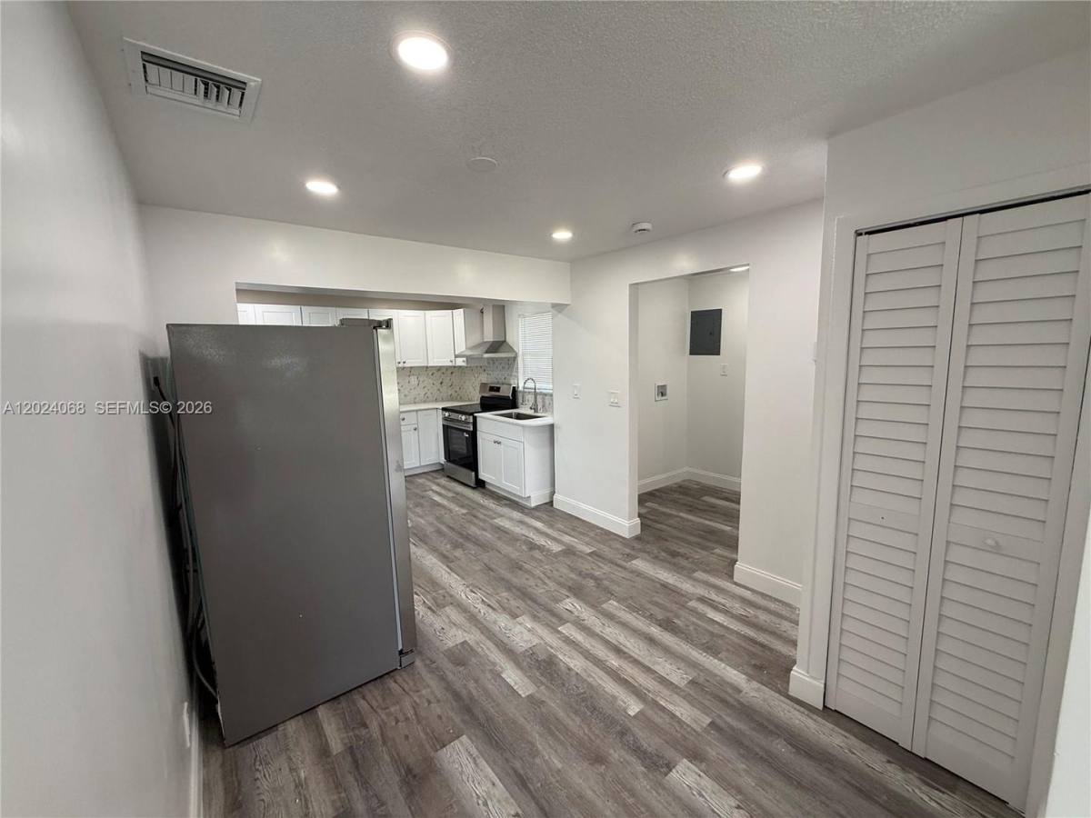 House for rent at 2161 NW 26th Ave, Fort Lauderdale, FL 33311