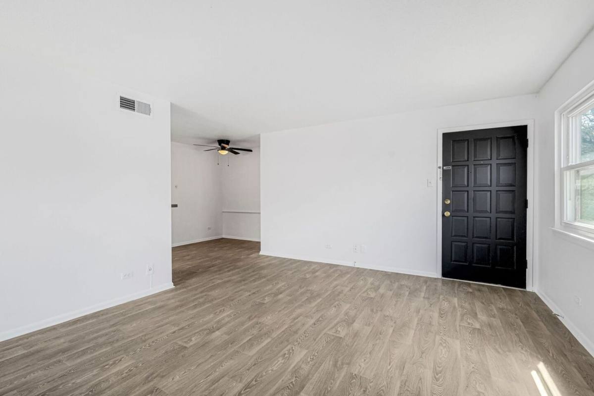 Apartment for rent at 2300 Nacogdoches Rd, San Antonio, TX 78209