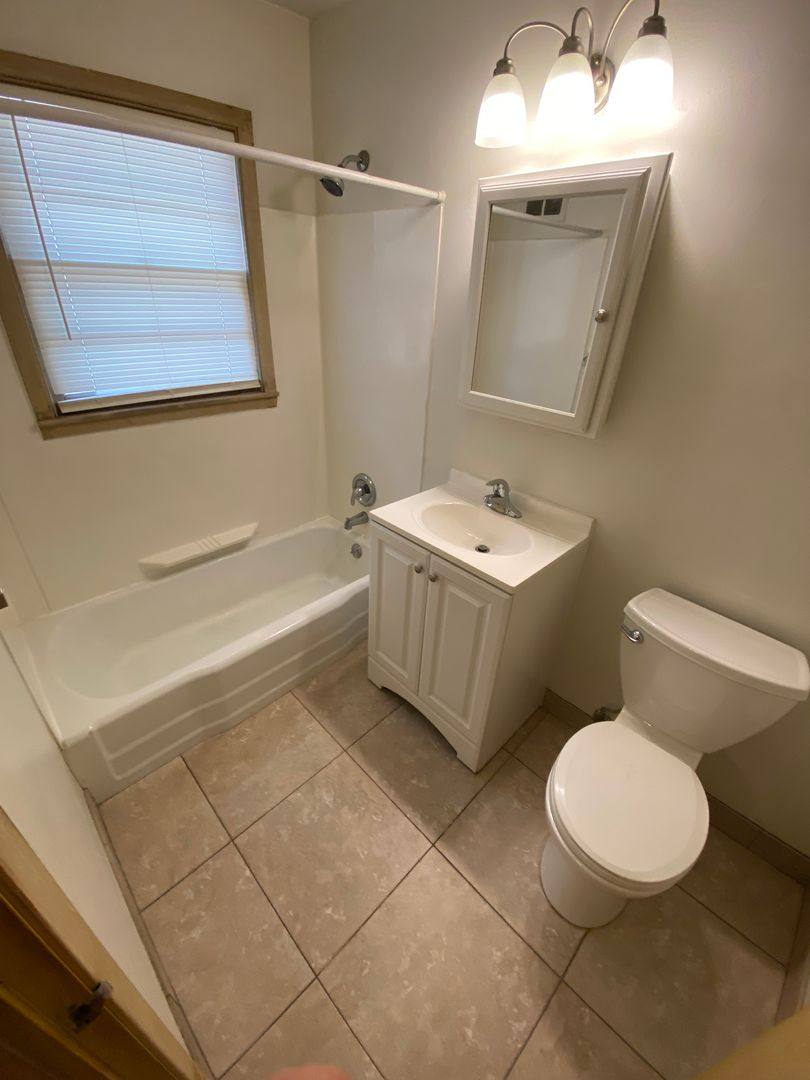 Apartment for rent at 2544 J St, Lincoln, NE 68510