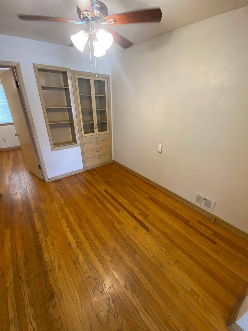 Apartment for rent at 2544 J St, Lincoln, NE 68510