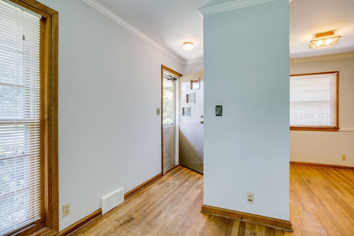 House for rent at 2110 Boudreau Dr, Urbana, IL 61801