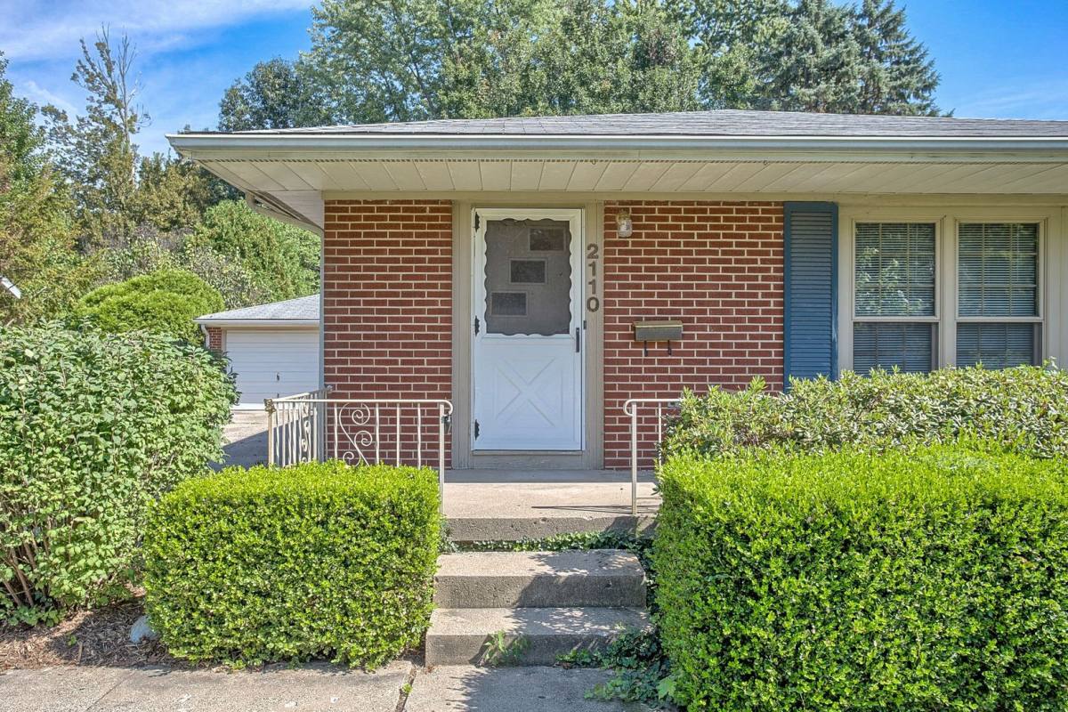 House for rent at 2110 Boudreau Dr, Urbana, IL 61801