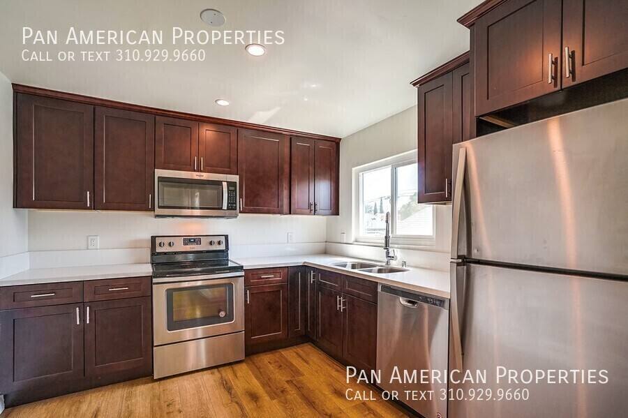 Apartment for rent at 639 W 4th St #9, Long Beach, CA 90802