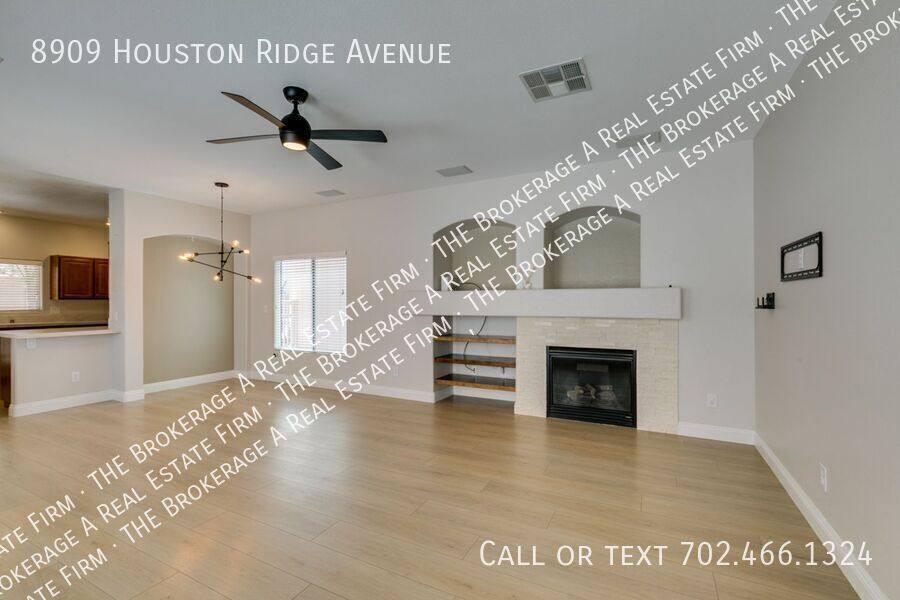 House for rent at 8909 Houston Ridge Ave, Las Vegas, NV 89178