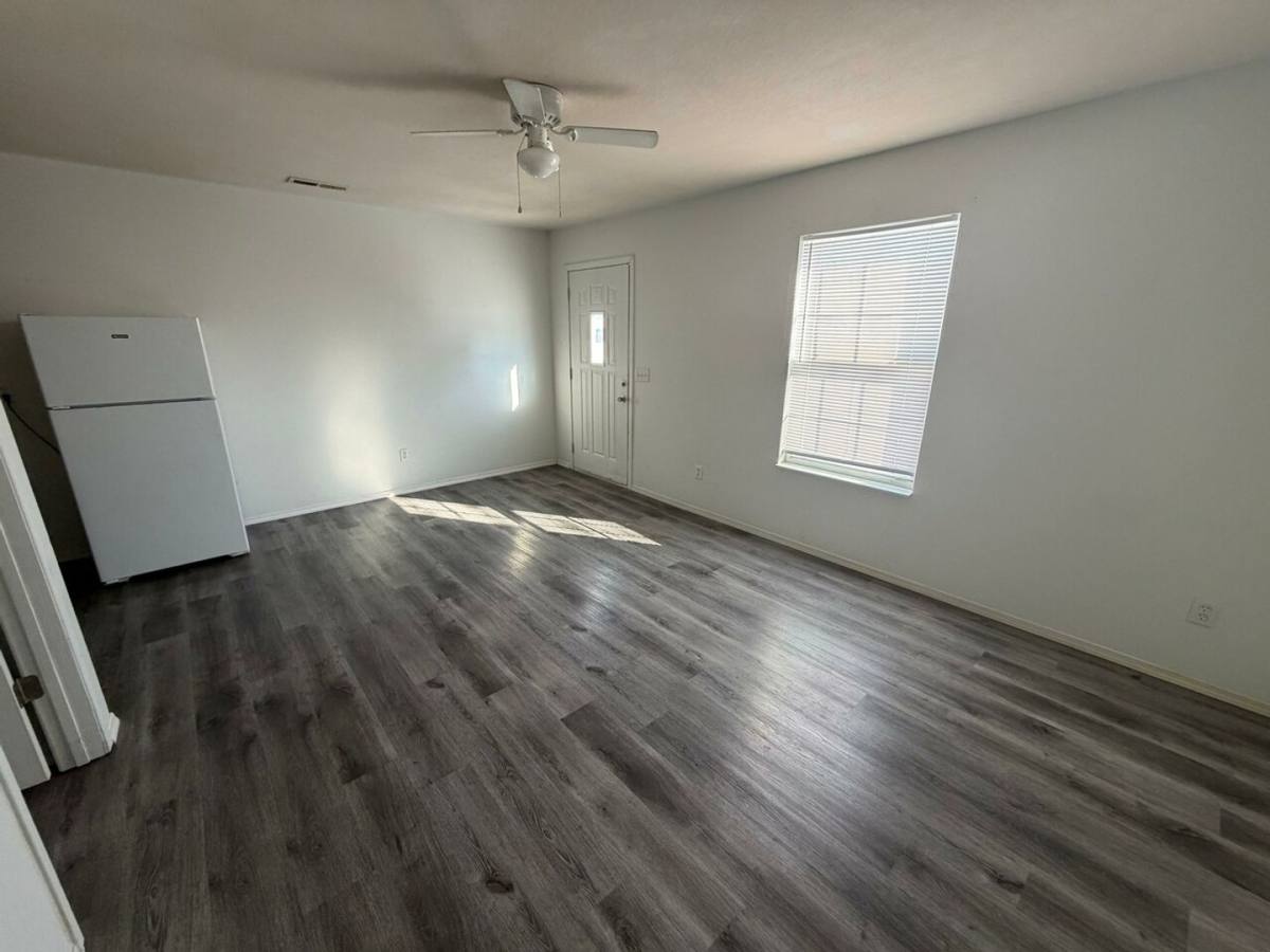 Apartment for rent at 3514 E 13th St, Joplin, MO 64801