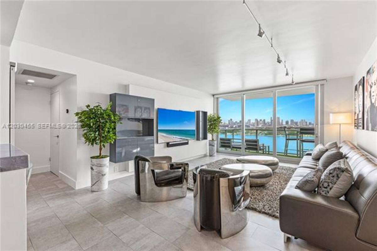 Condo for rent at 1000 W Ave, Miami Beach, FL 33139