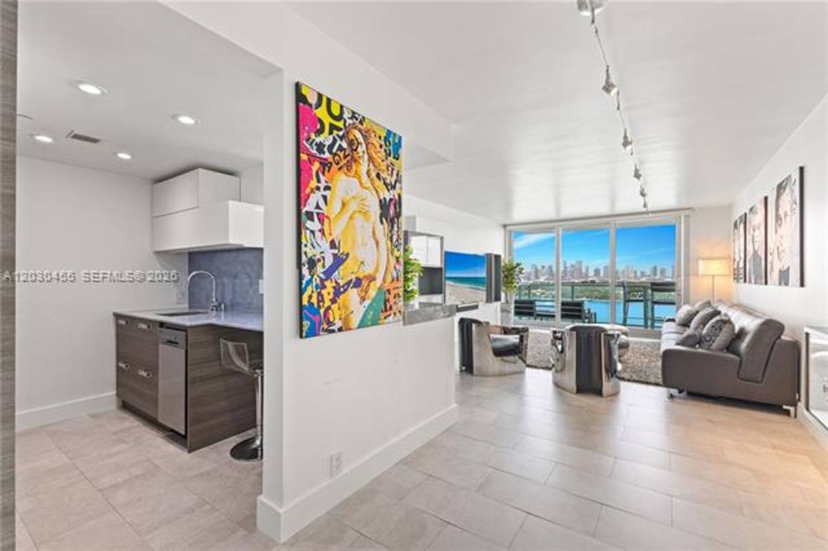 Condo for rent at 1000 W Ave, Miami Beach, FL 33139