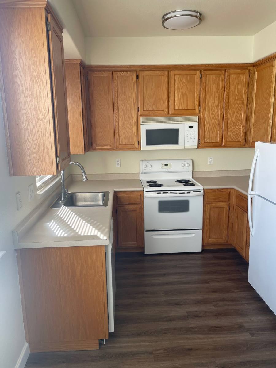 Apartment for rent at 1080 Prospect Ave, Santa Rosa, CA 95409