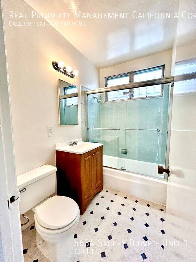 Apartment for rent at 5634 Smiley Dr #1, Los Angeles, CA 90016
