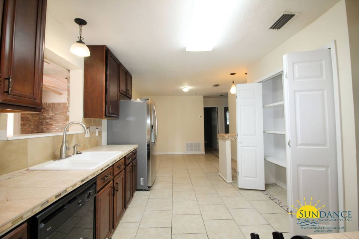 House for rent at 308 Echo Circle, Fort Walton Beach, FL 32548