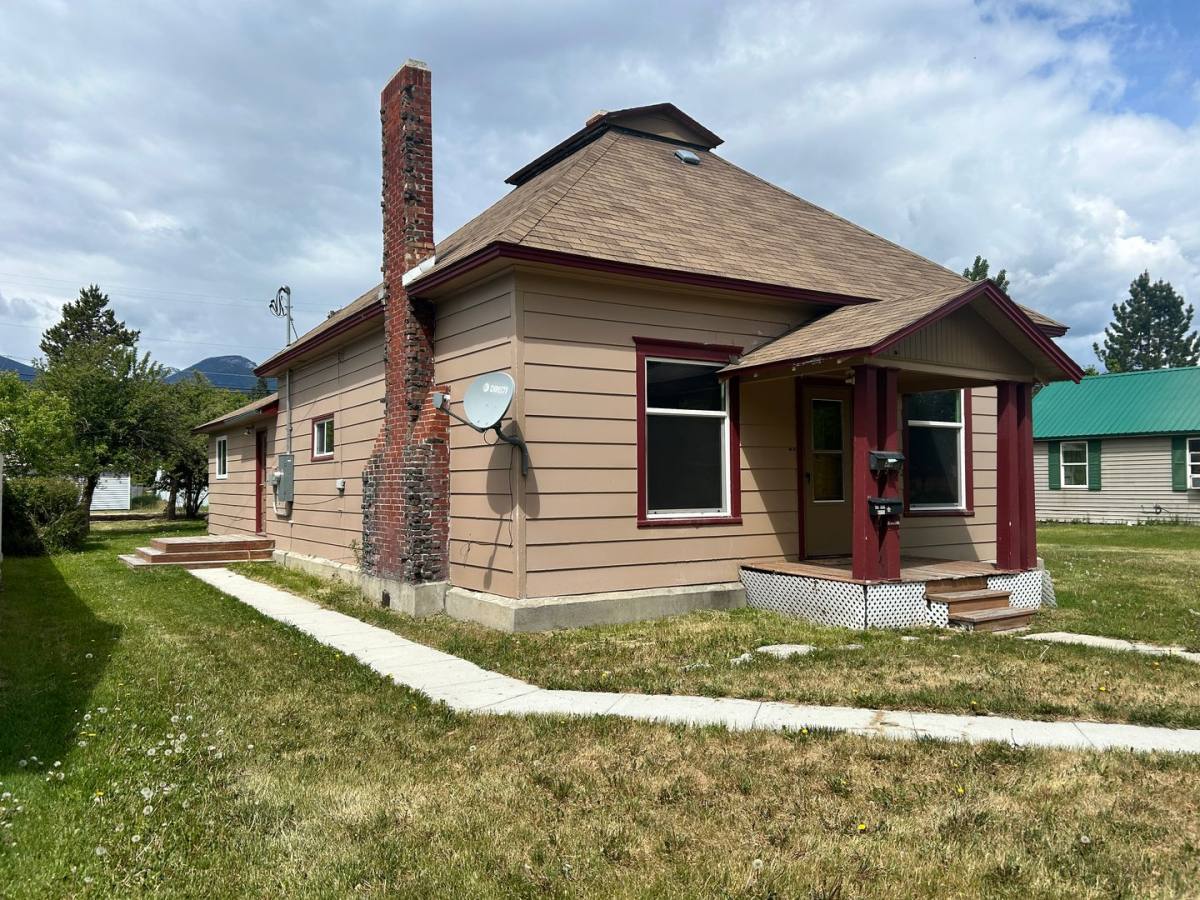 House for rent at 417 N 3rd St, Hamilton, MT 59840