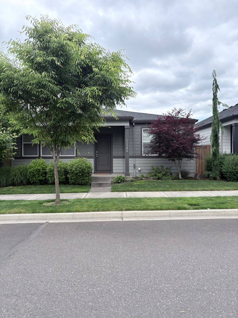 House for rent at 11306 NE 16th St, Vancouver, WA 98684