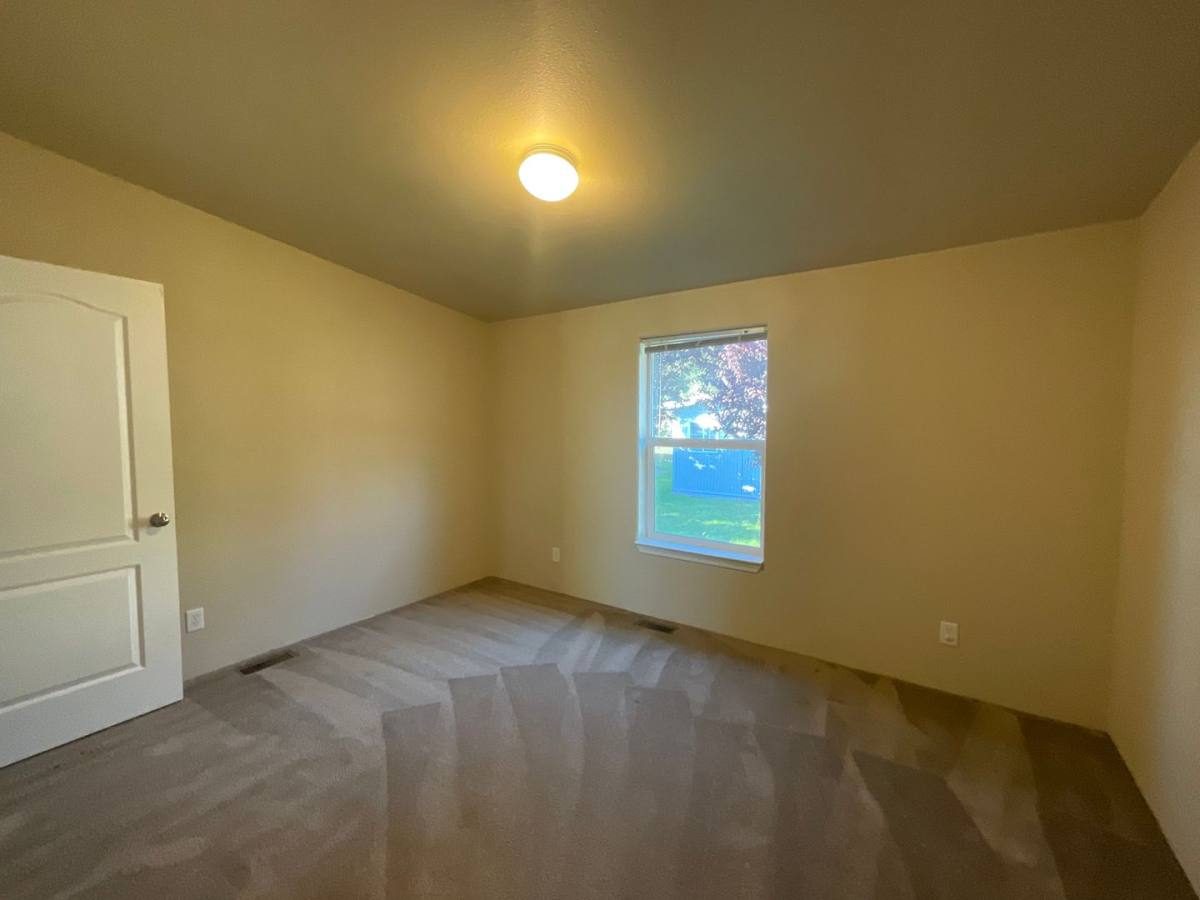 House for rent at 8477 Selder Rd, Blaine, WA 98230