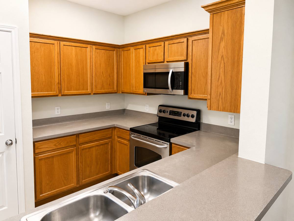 Townhouse for rent at 10633 Traymore Dr, Keller, TX 76244