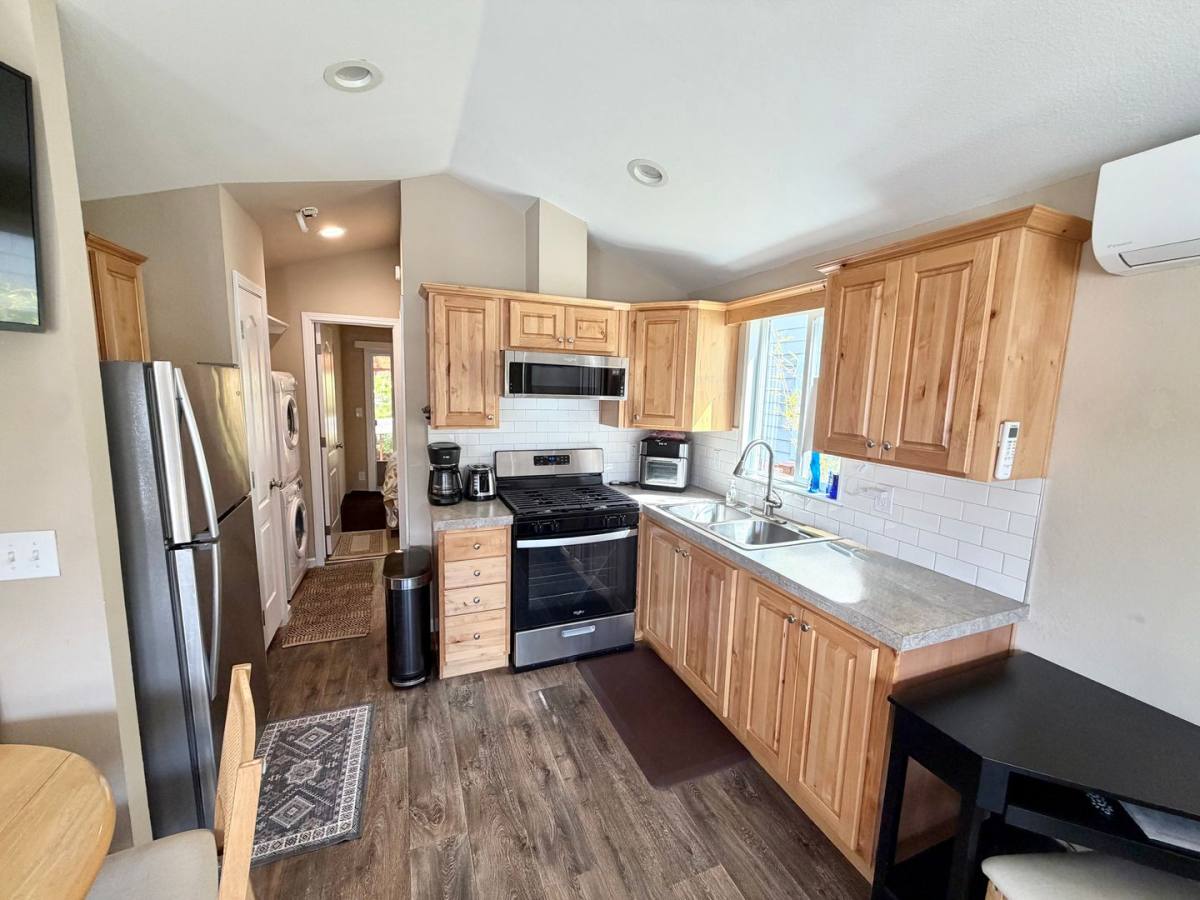 House for rent at 11 Pond Lane, Coos Bay, OR 97420