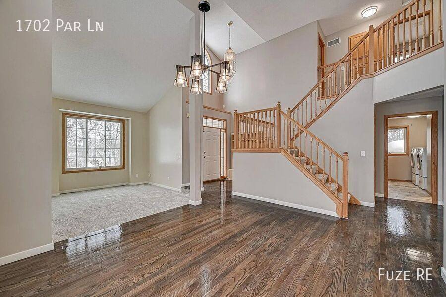 House for rent at 1702 Par Lane, Buffalo, MN 55313