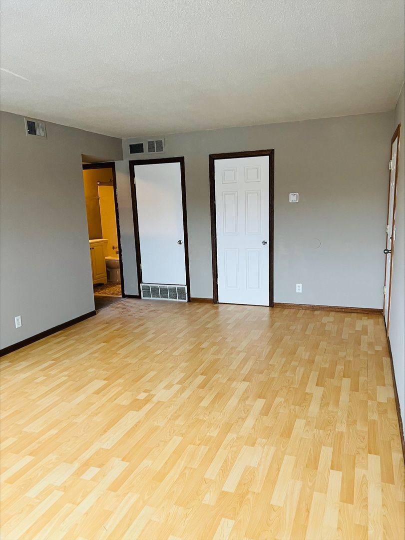 Apartment for rent at 191 Island Park Dr NE, Minneapolis, MN 55432