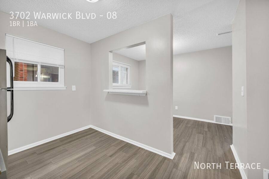 Apartment for rent at 3702 Warwick Blvd #8, Kansas City, MO 64111