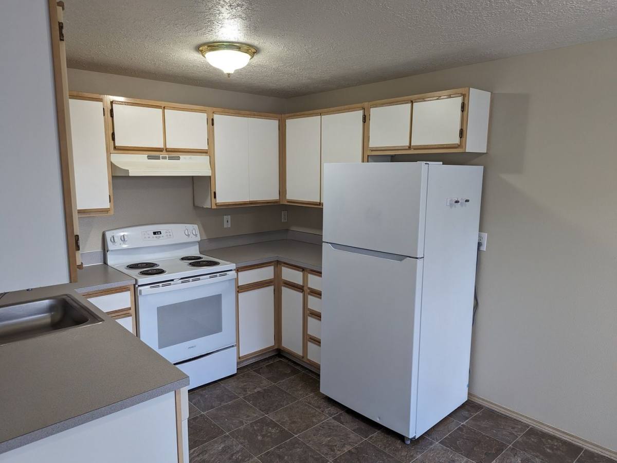 Apartment for rent at 1340-1376 W Locust St, Stayton, OR 97383
