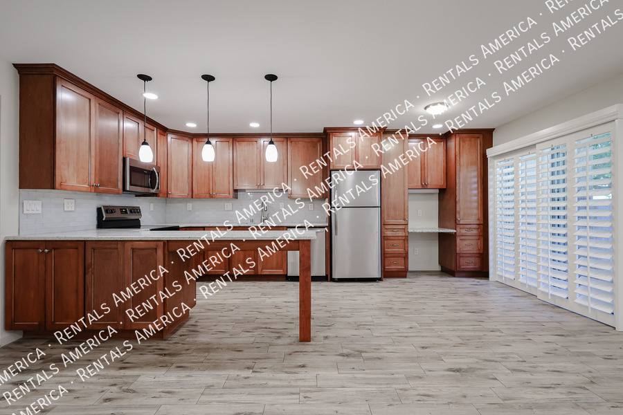 Condo for rent at 5525 E Thomas Rd #C2, Phoenix, AZ 85018
