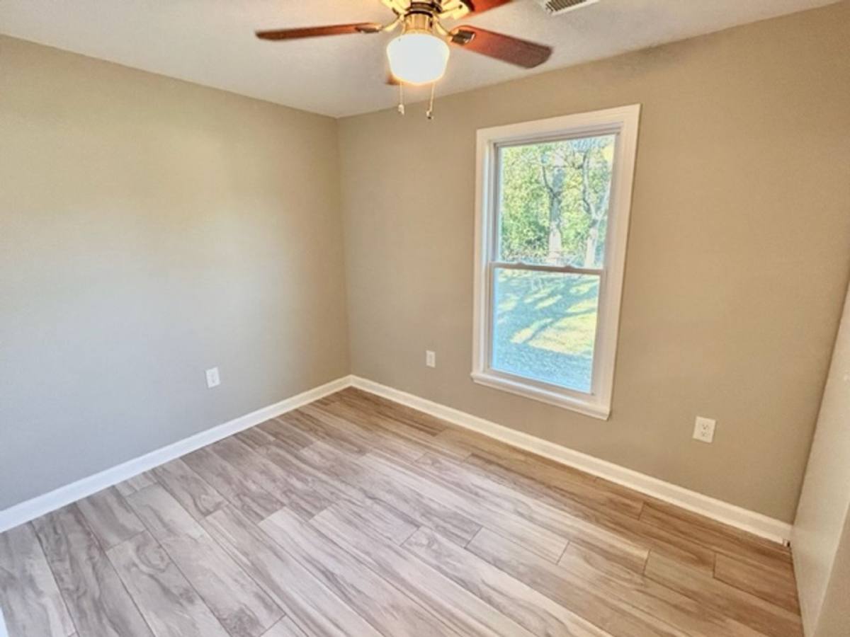 House for rent at 2909 Meridian St N, Huntsville, AL 35811