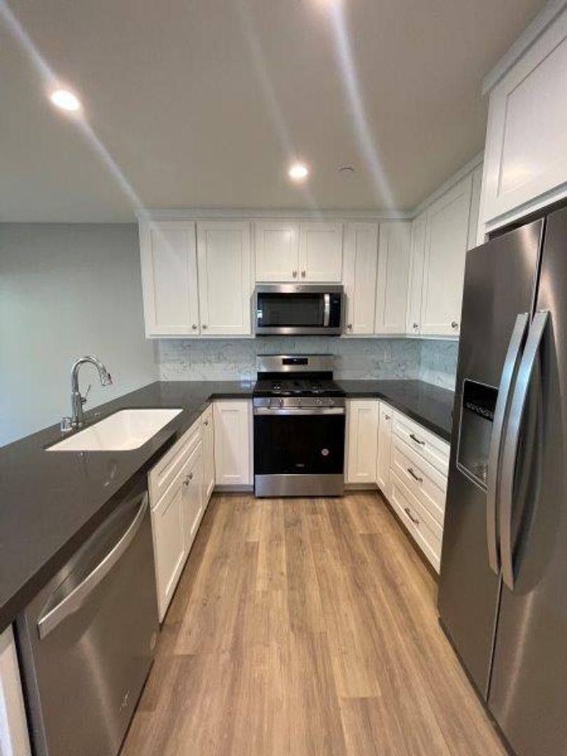 House for rent at 1931 55th St, Sacramento, CA 95819