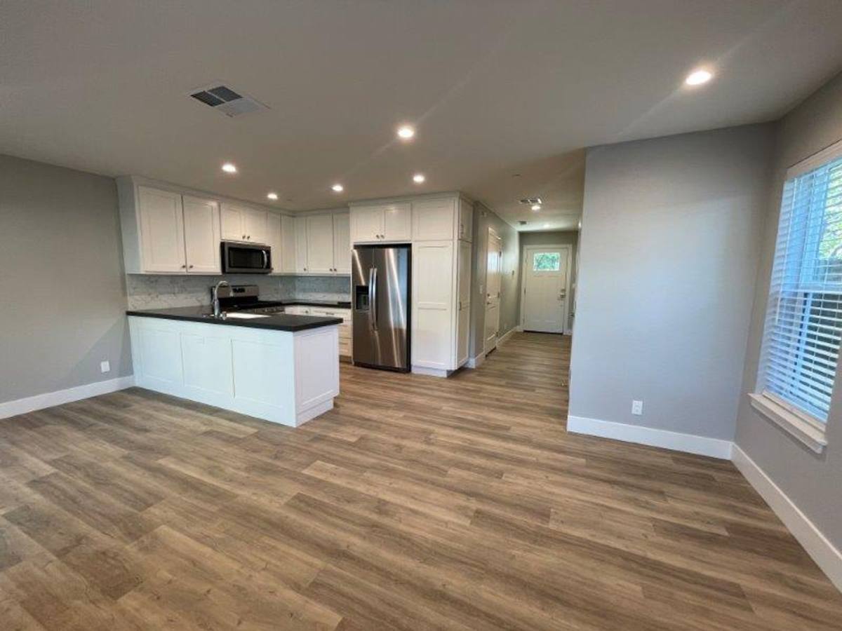 House for rent at 1931 55th St, Sacramento, CA 95819