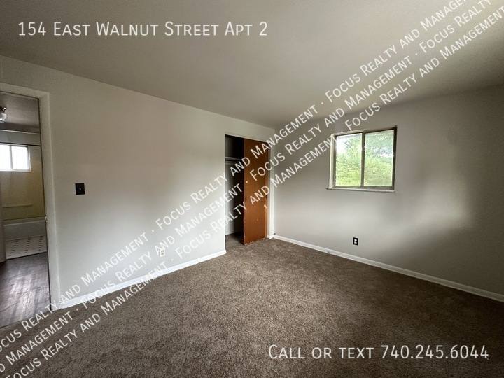 Apartment for rent at 154 E Walnut St #2, Lancaster, OH 43130