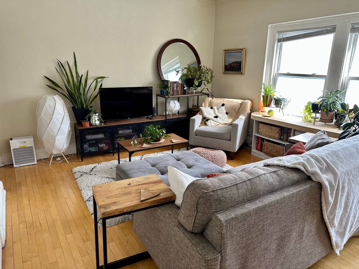 Apartment for rent at 1544 N Humboldt Ave, Milwaukee, WI 53202