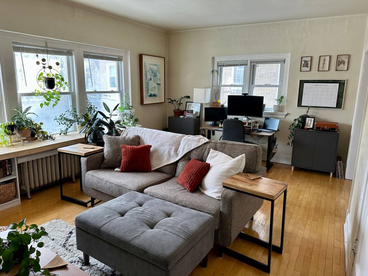 Apartment for rent at 1544 N Humboldt Ave, Milwaukee, WI 53202