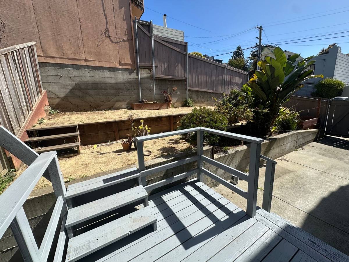 Apartment for rent at 300 Monterey Blvd, San Francisco, CA 94131